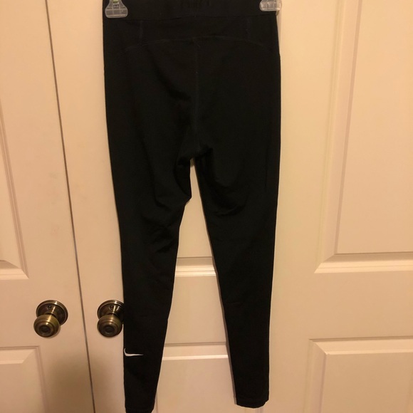 Nike Pro Athletic Leggings - Picture 5 of 7